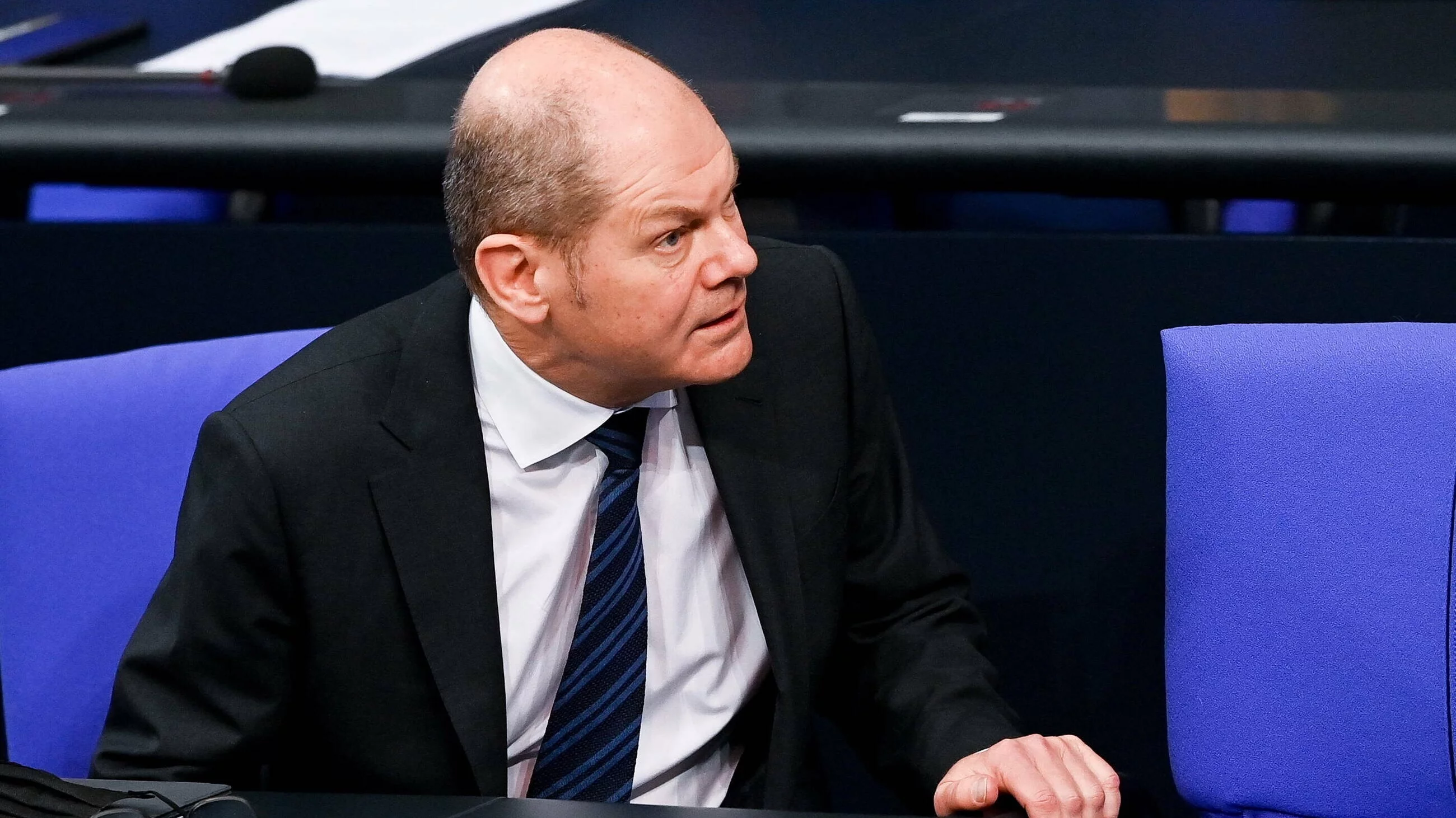 Olaf Scholz w Bundestagu