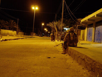 Nocny patrol w Iraku