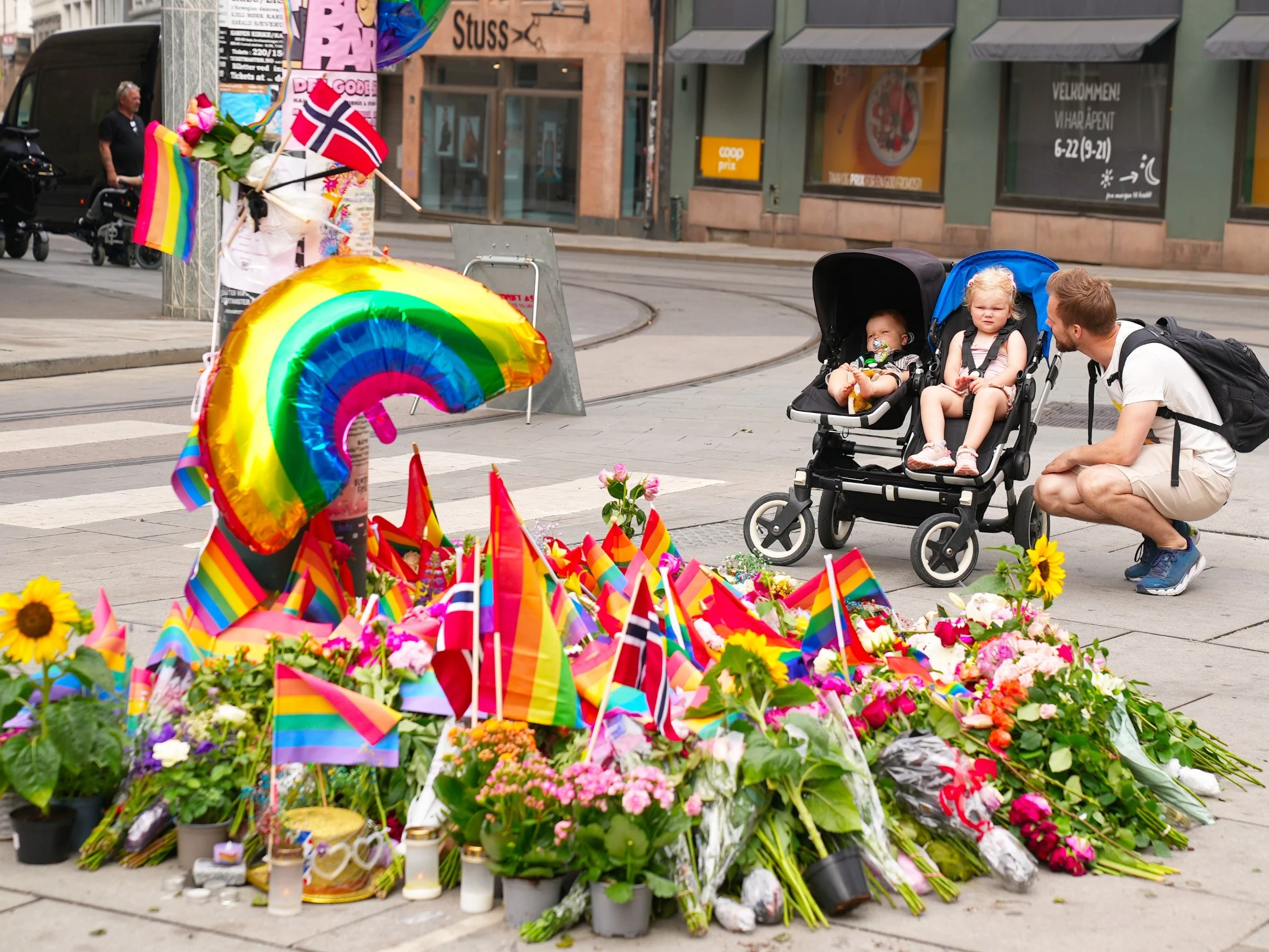 30 lat więzienia za atak na klub LGBT w Norwegii. "Akt terroru"