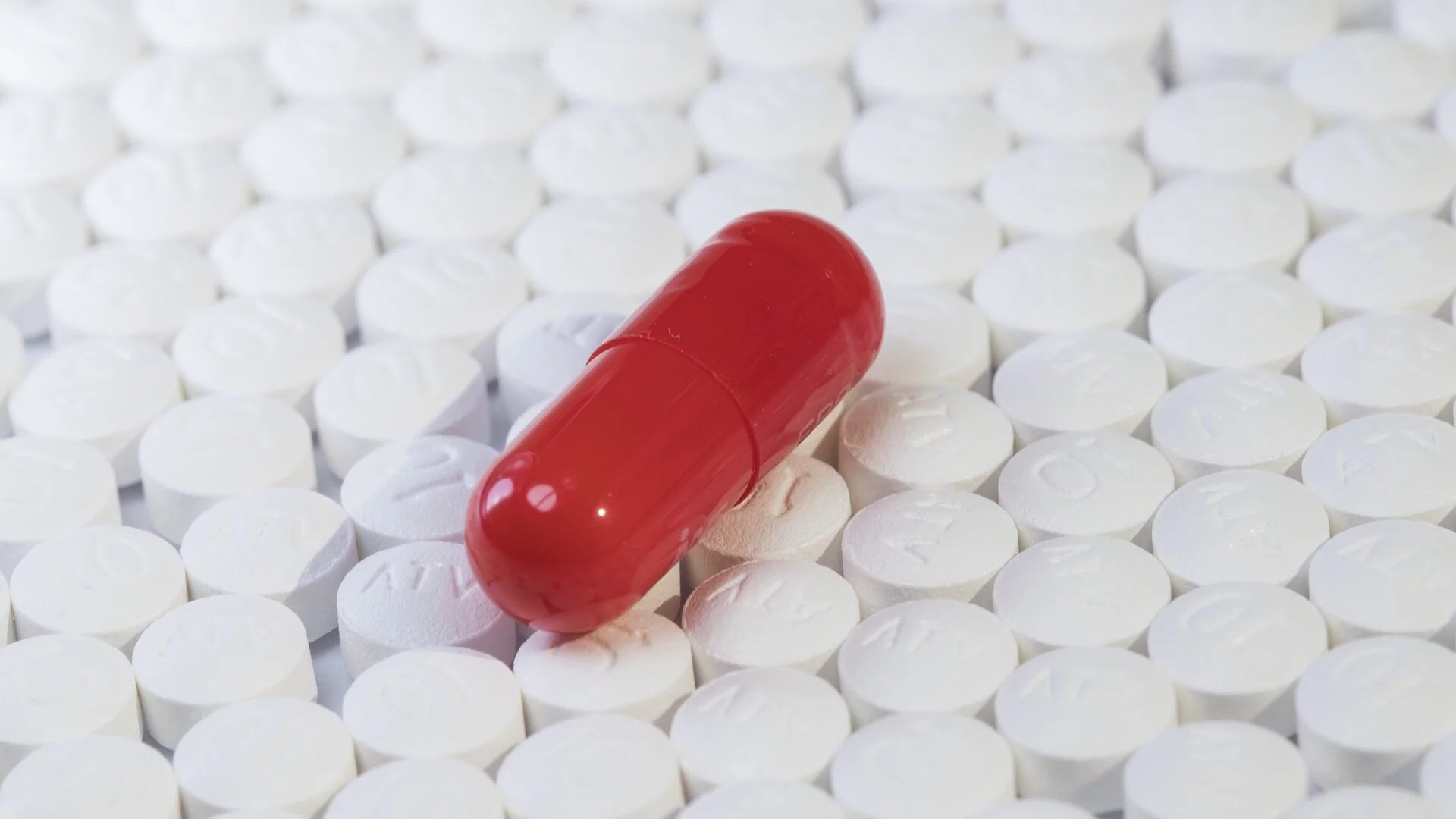 Nowa lista leków refundowanych. MZ przedstawiło szczegóły