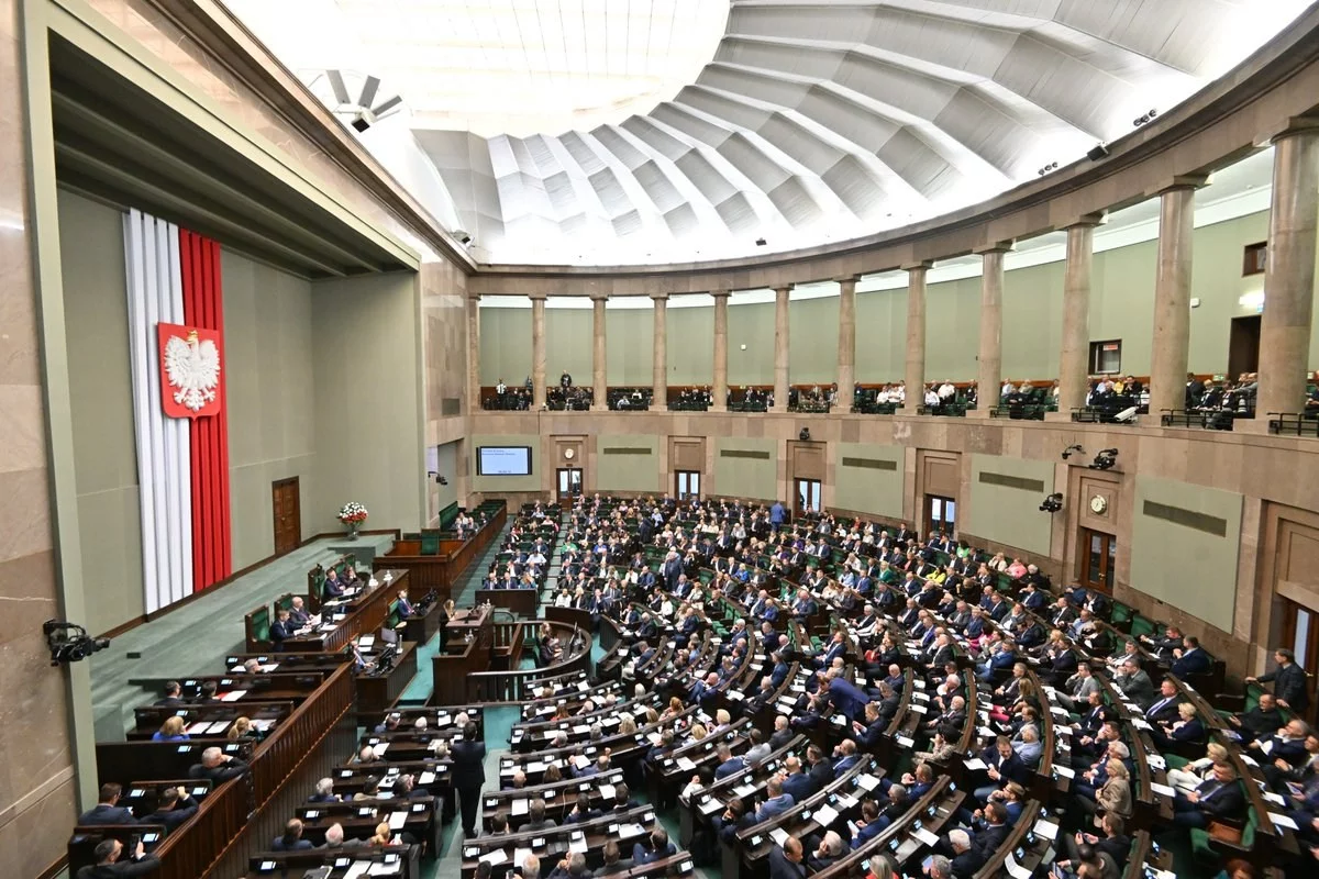 Nowa partia polityczna jeszcze przed wyborami? Polacy zdecydowali