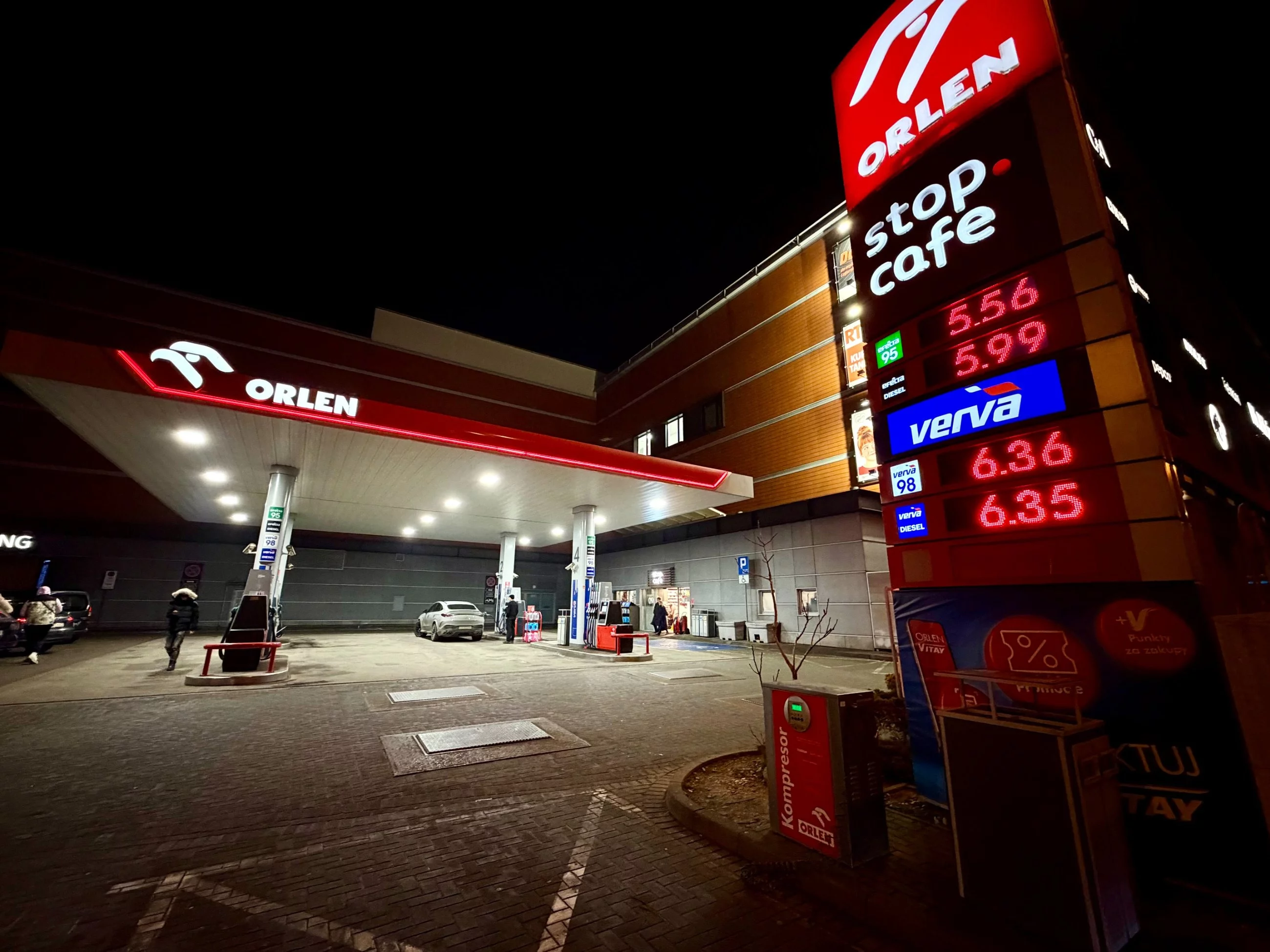 Stacja paliw Orlen