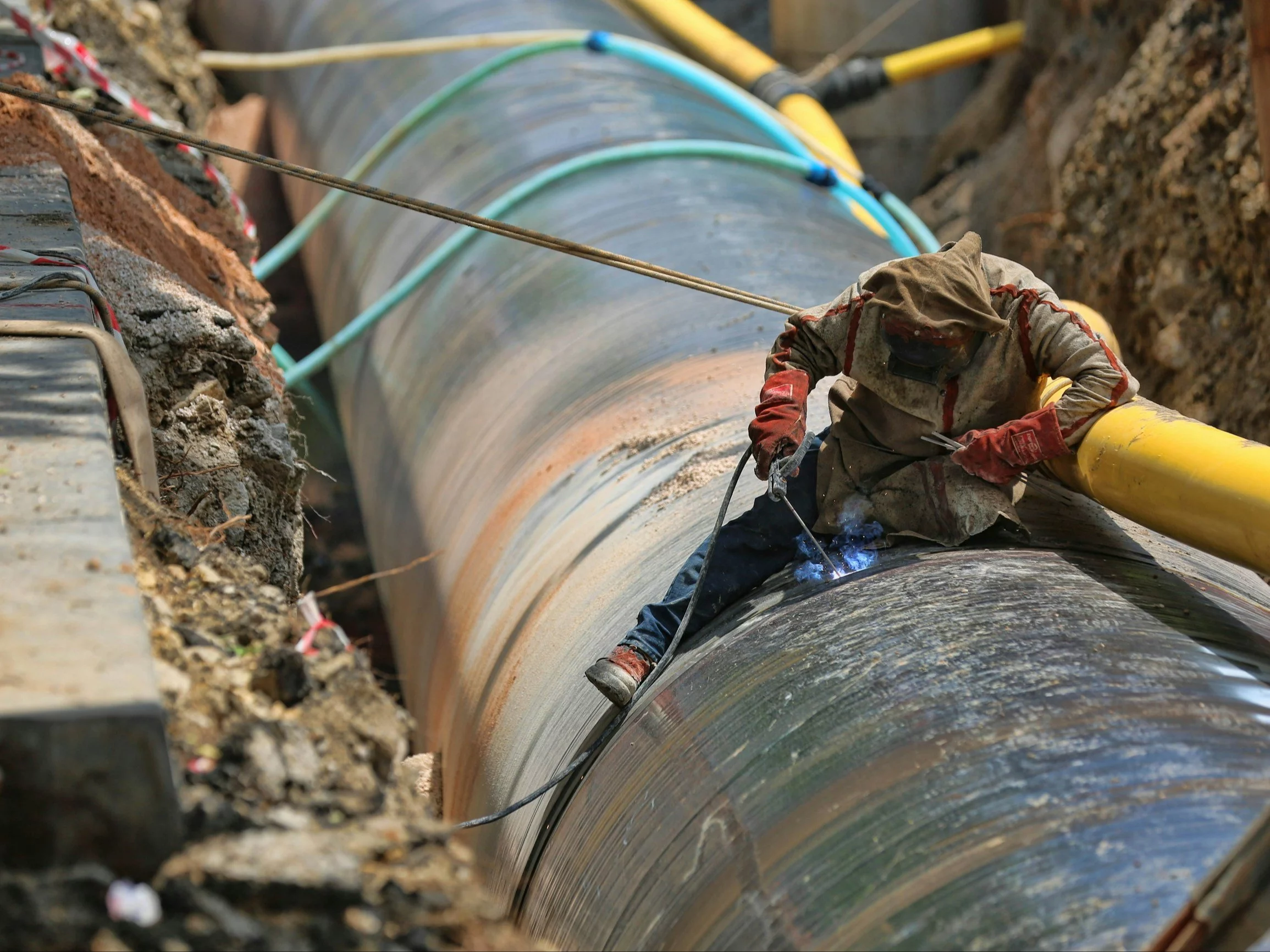 Budowa gazociągu, zdjęcie ilustracyjne