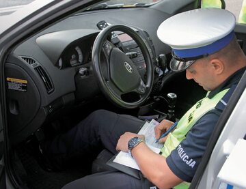Nowelizacja dotknie głównie kierowców, bo 70 proc. wykroczeń rejestrowanych przez policję to wykroczenia na drogach