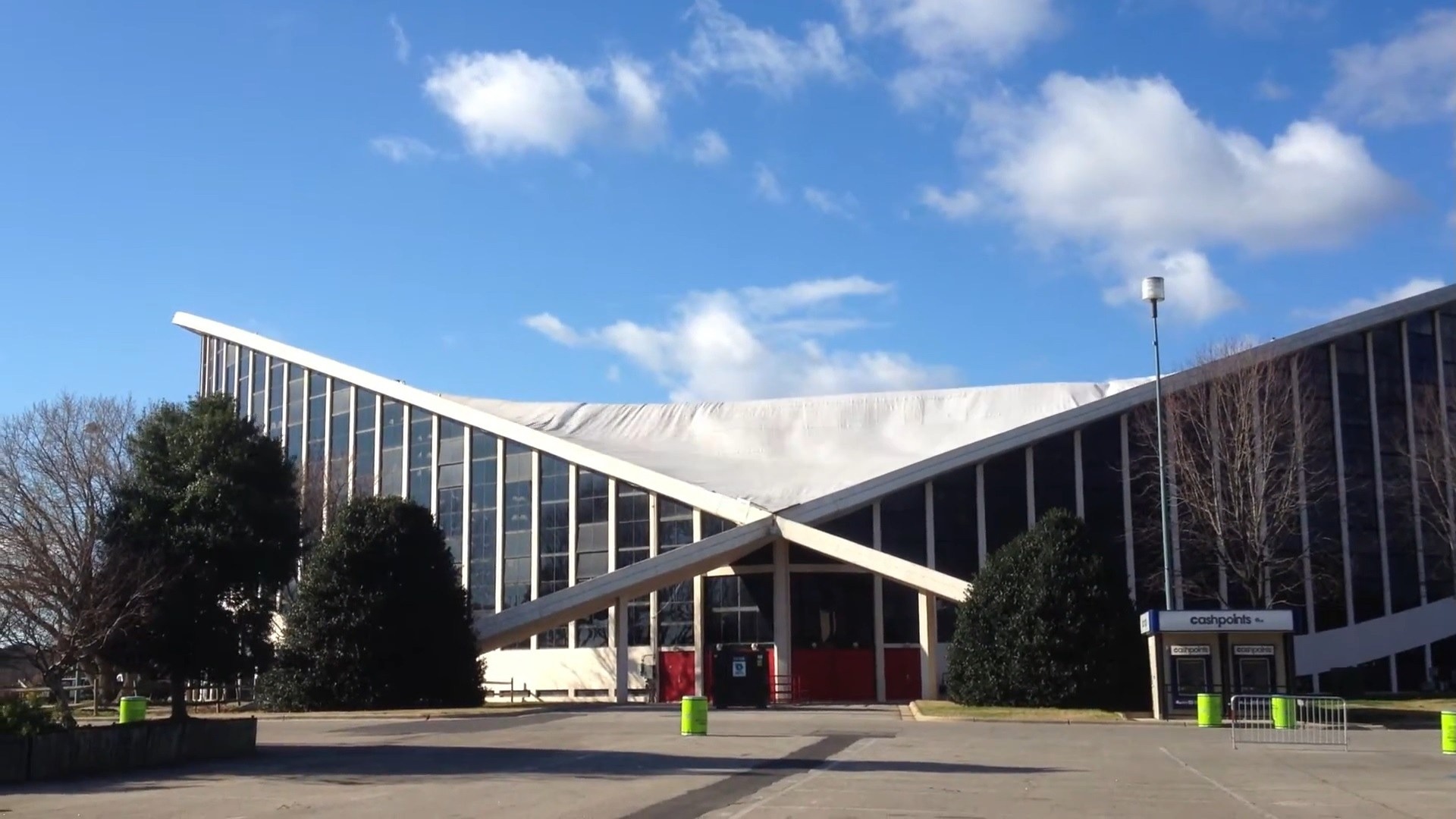 Nowiccy – siła talentu kontra fatalizm historii