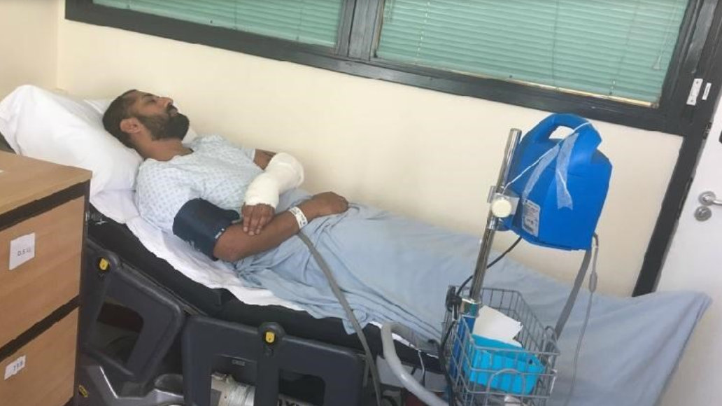 Pobity Brytyjczyk przebywa w szpitalu