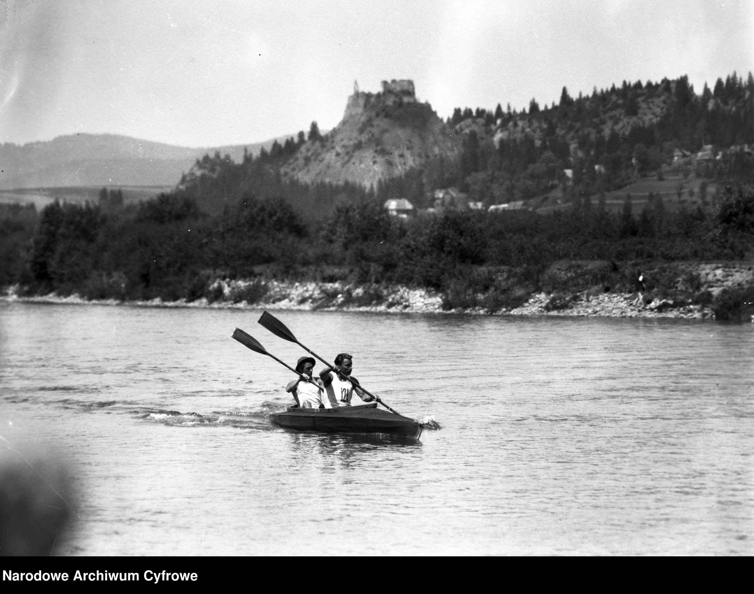 Pierwsze Międzynarodowe Mistrzostwa Polski w Kajakarstwie Górskim na Dunajcu, 1934 rok