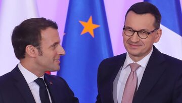 Od lewej: prezydent Emmanuel Macron i premier Mateusz Morawiecki