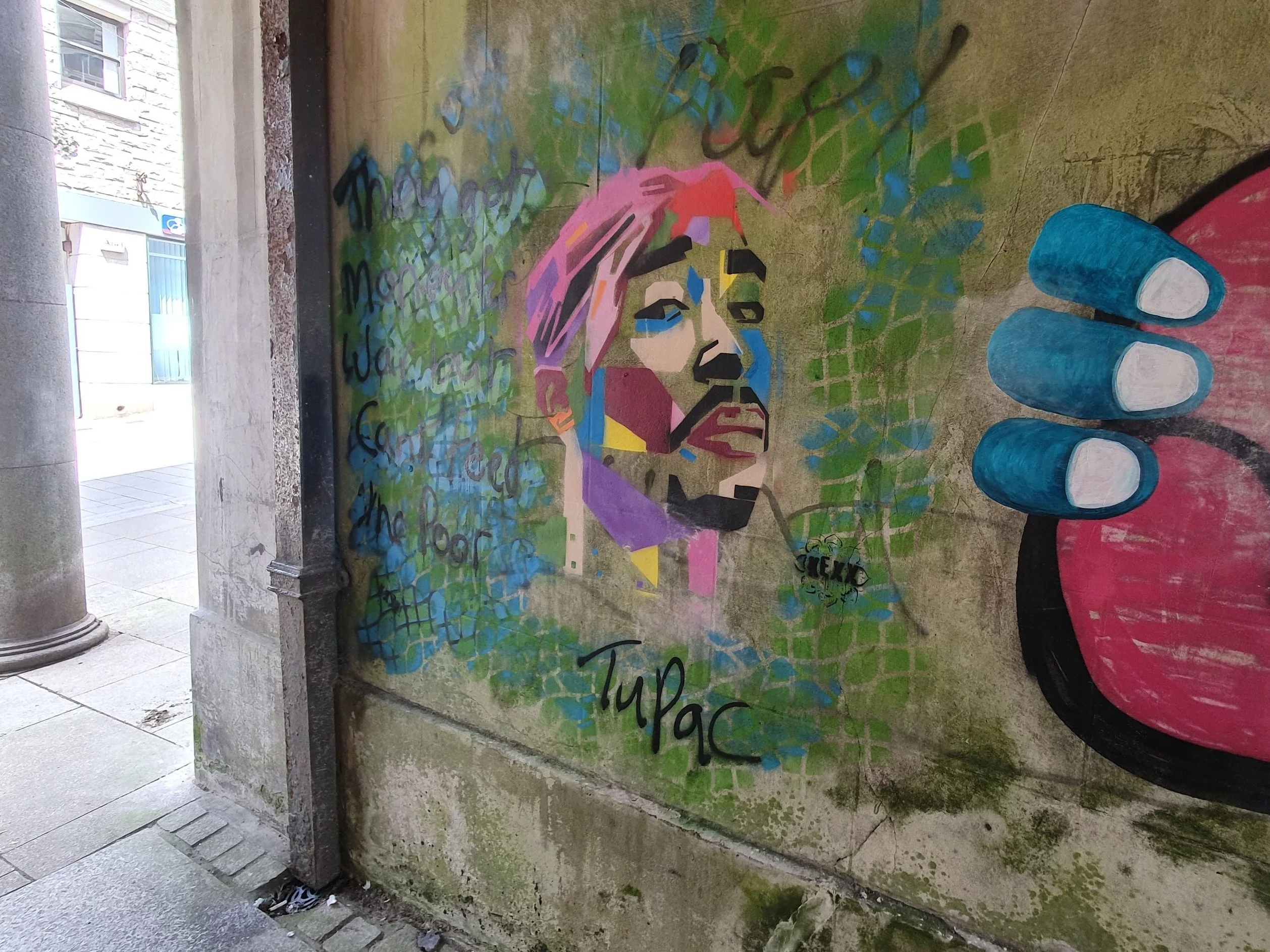 Tupac graffiti by Kexx, Fairmeadow Opeway, Redruth, Cornwall - Jul;y 2022