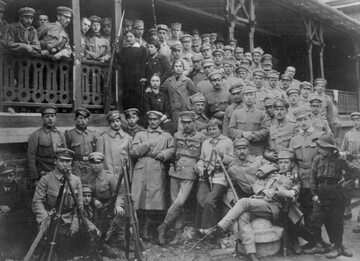 Oddziały Strzelców w "Oleandrach" w Krakowie. Sierpień 1914 roku