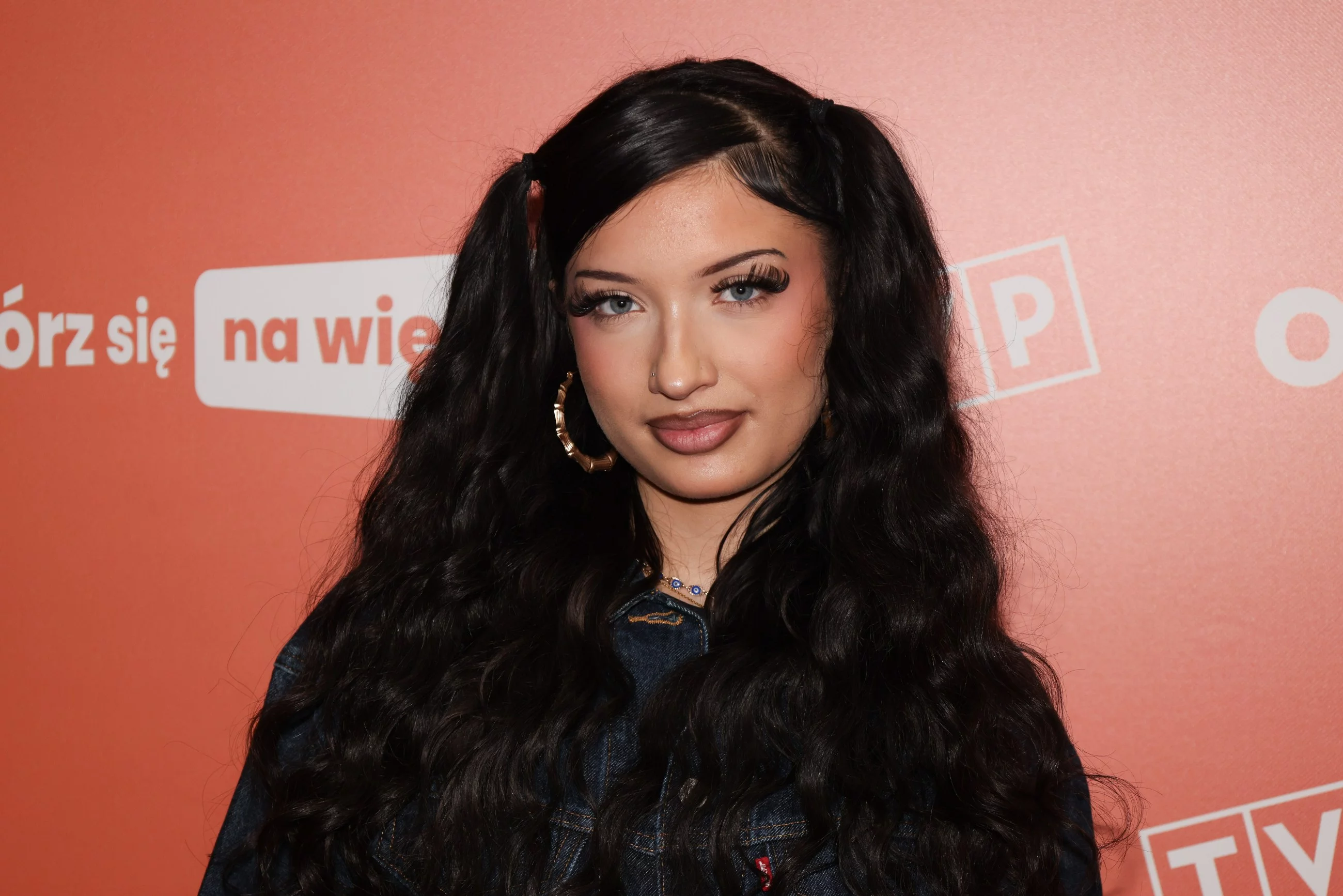 Piosenkarka Viki Gabor podczas prezentacji wiosennej ramówki TVP