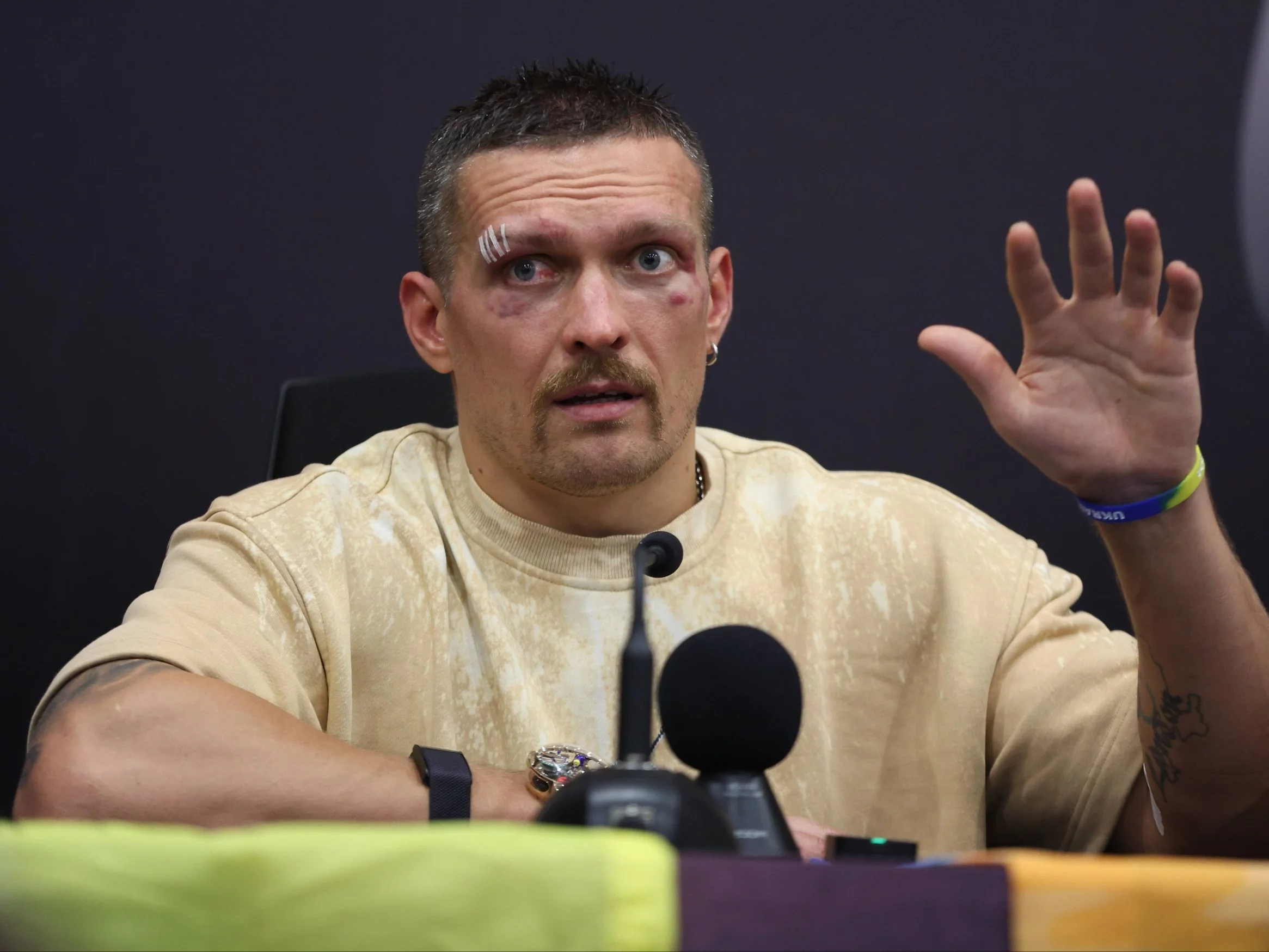 Ukrainian boxing star donated money for the reconstruction of the Shukhevych museum