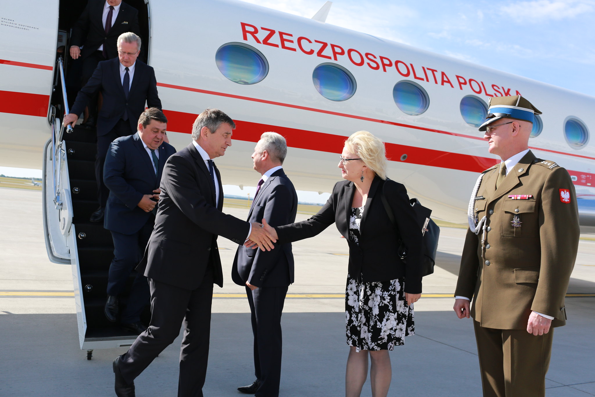 Marek Kuchciński podczas wizyty w Pradze