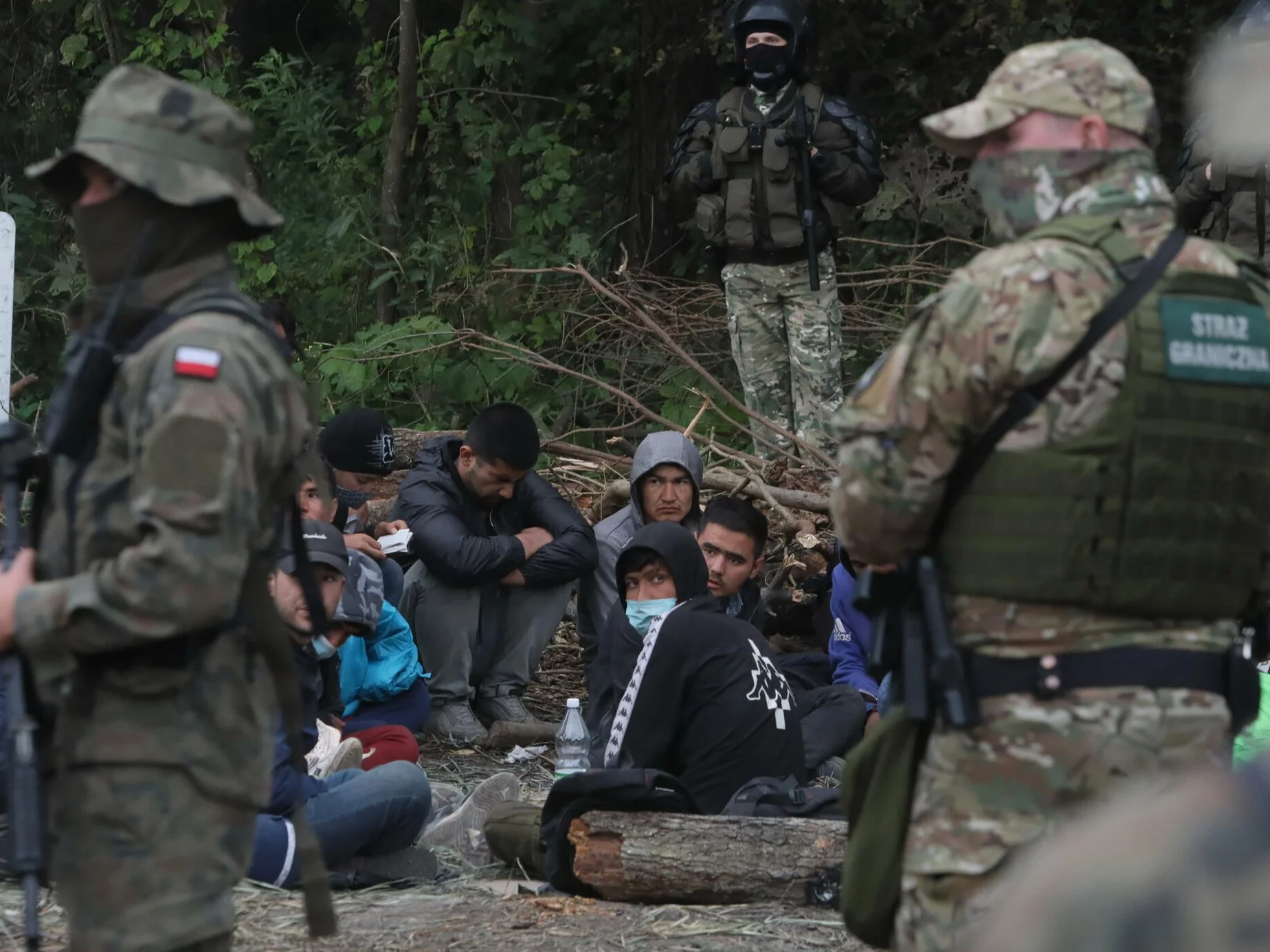 Grupa imigrantów niedaleko polskiej granicy