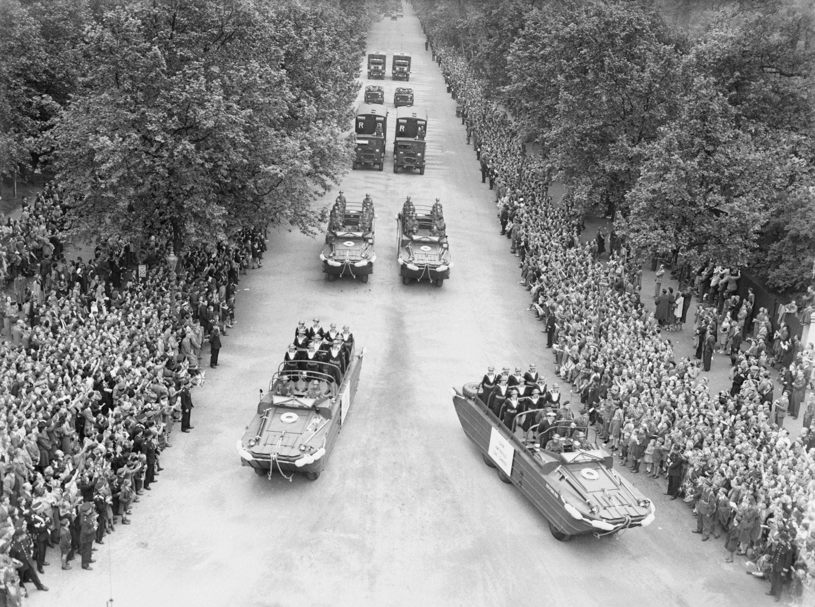 Londyńska Parada Zwycięstwa, 8 czerwca 1946