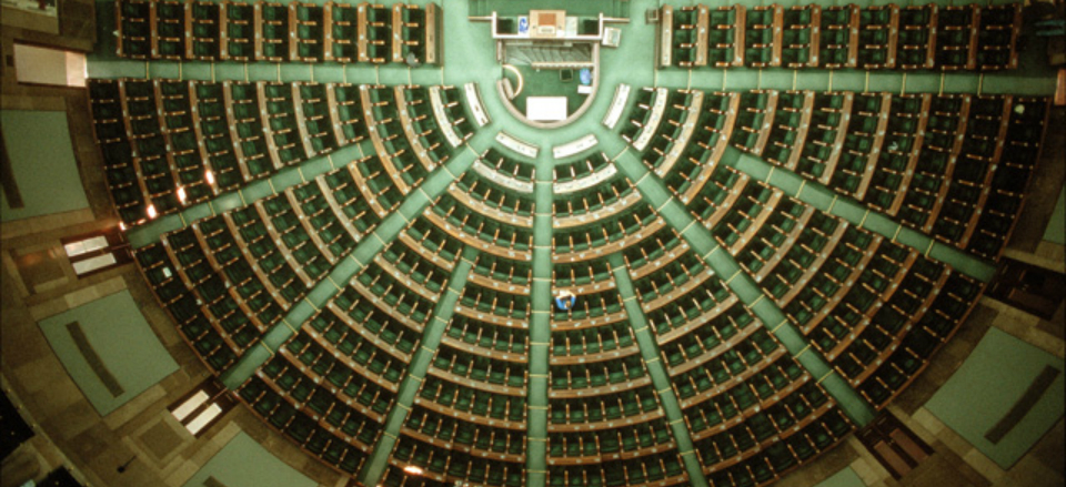 Partia Gowina weszłaby do Sejmu