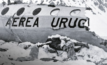Pasażerowie samolotu, który w 1972 r. rozbił się w Andach, przeżyli, choć musieli jeść zmarłych towarzyszy podróży.