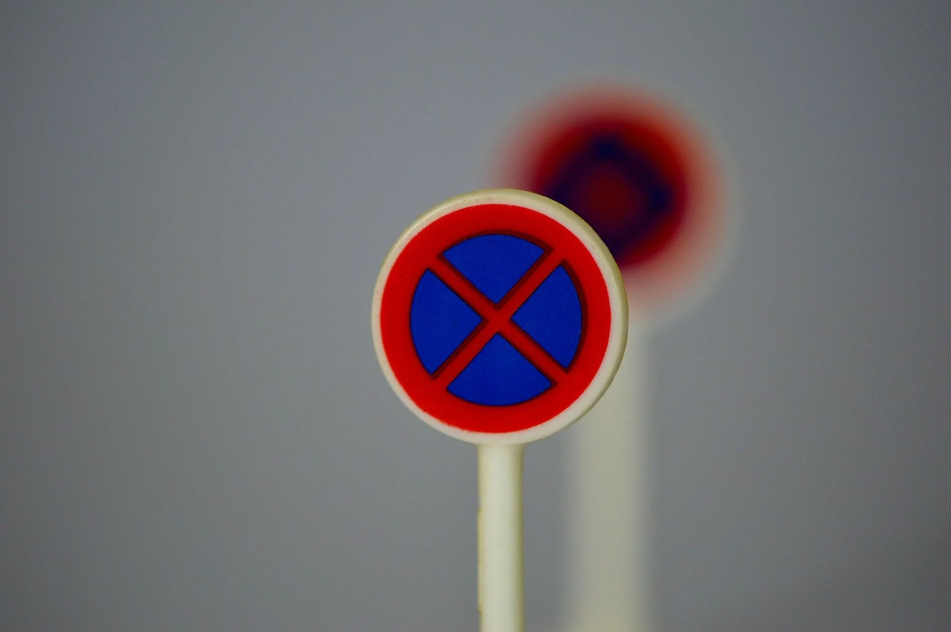 Znak drogowy, zdjęcie ilustracyjne