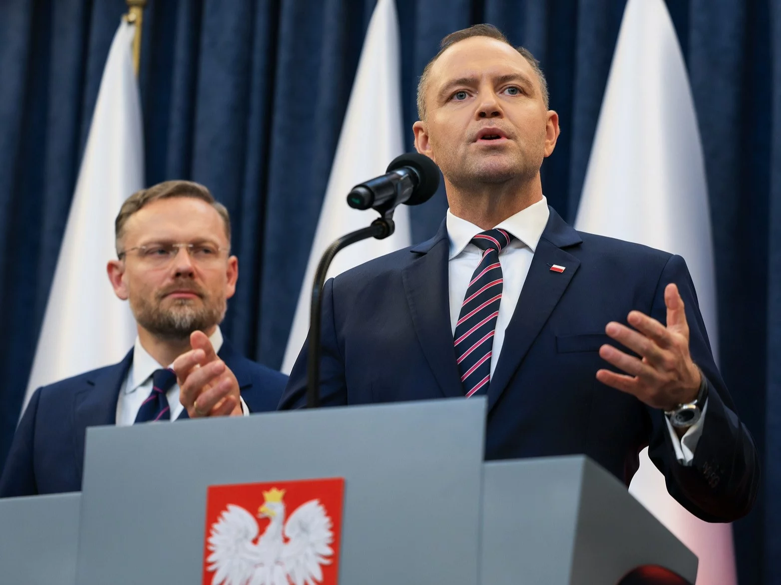 "Nawrocki jest bliski historycznego błędu". Prezydent namawiany do spotkania