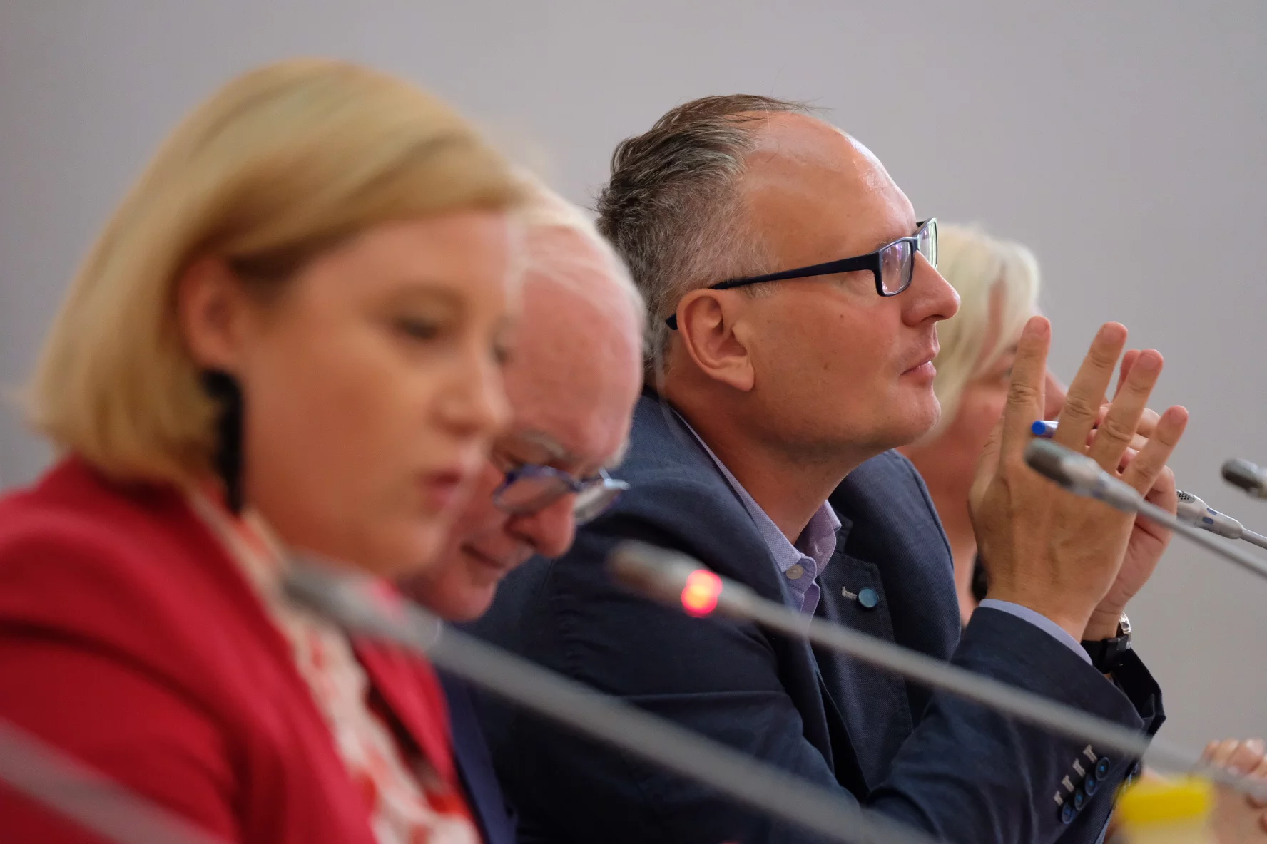 Paweł Lisicki podczas konferencji „Media jako służba publiczna”