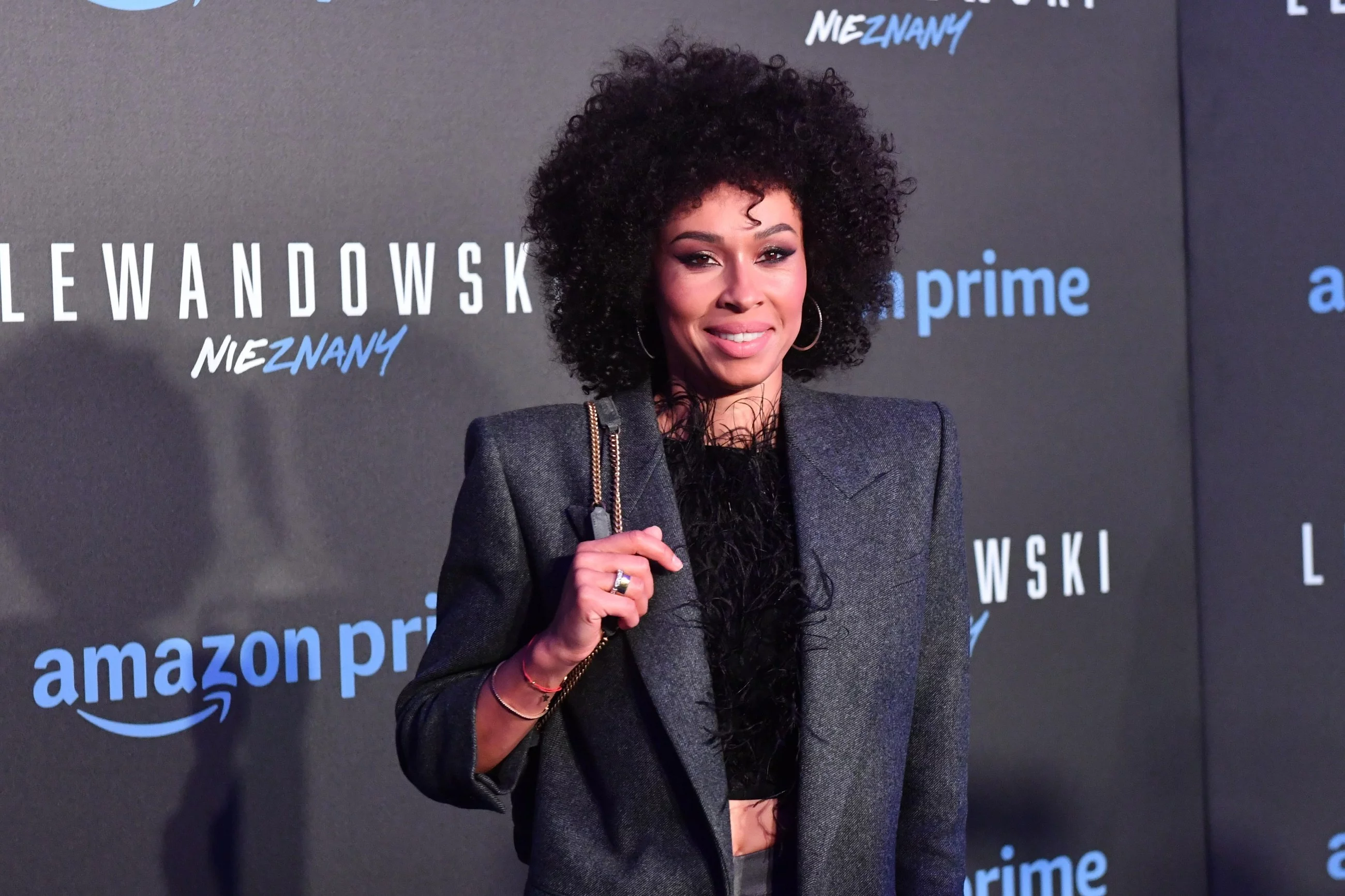 Prezenterka telewizyjna Omena Mensah