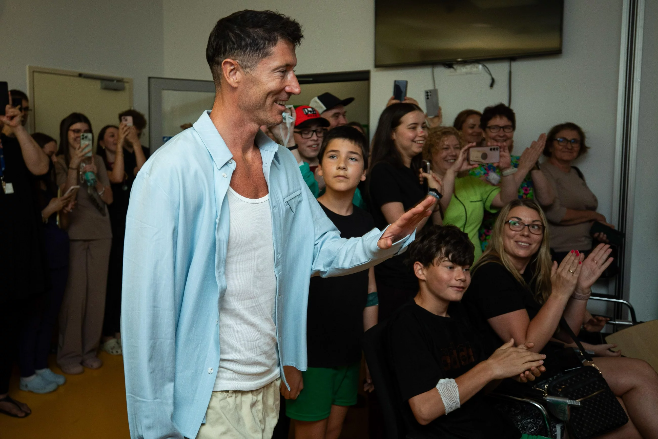 Robert Lewandowski podczas spotkania z podopiecznymi Fundacji Cancer Fighters