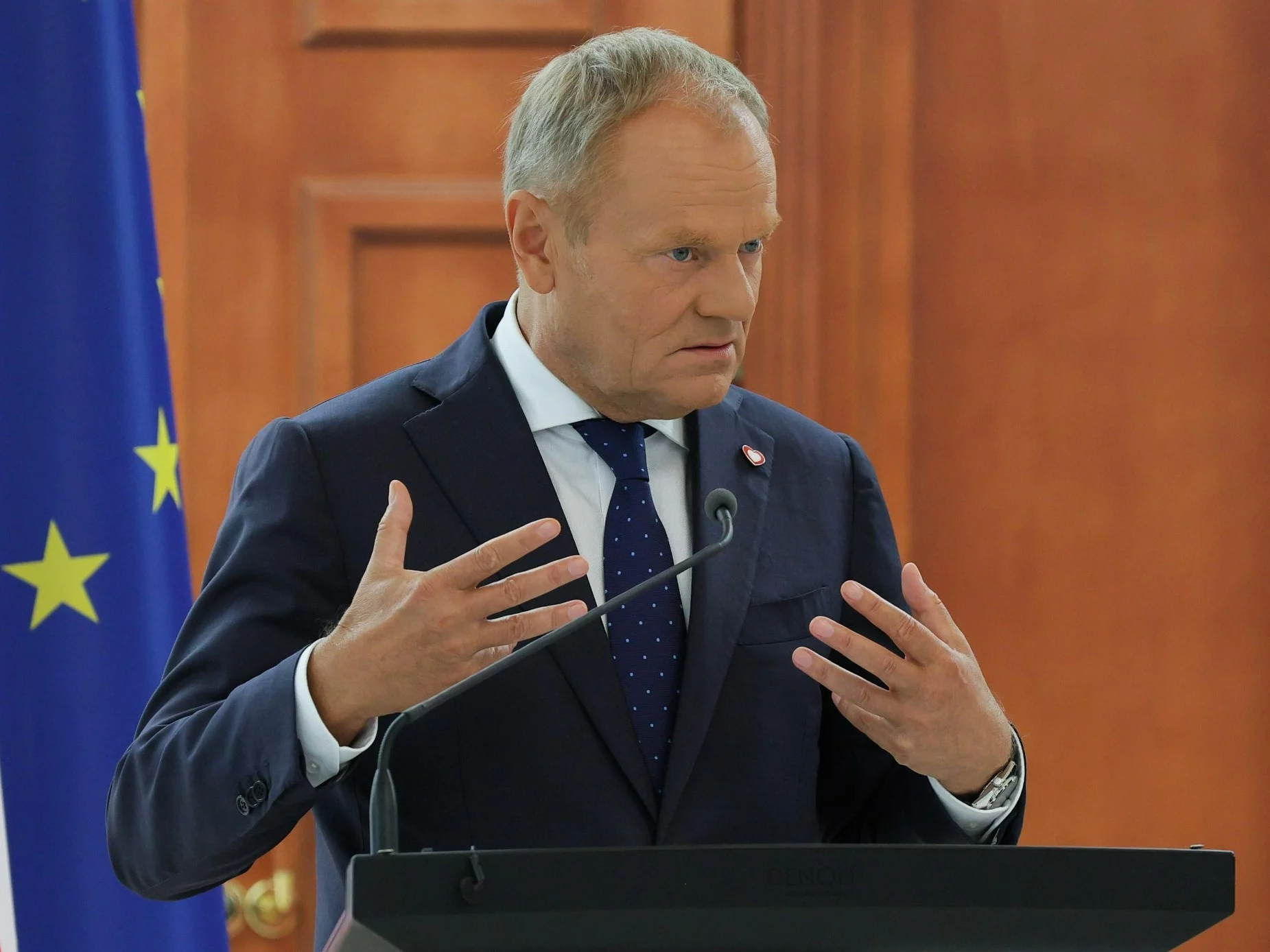 Wiceprezes PiS uderza w Tuska. "Notorycznie marginalizowany i upokarzany"