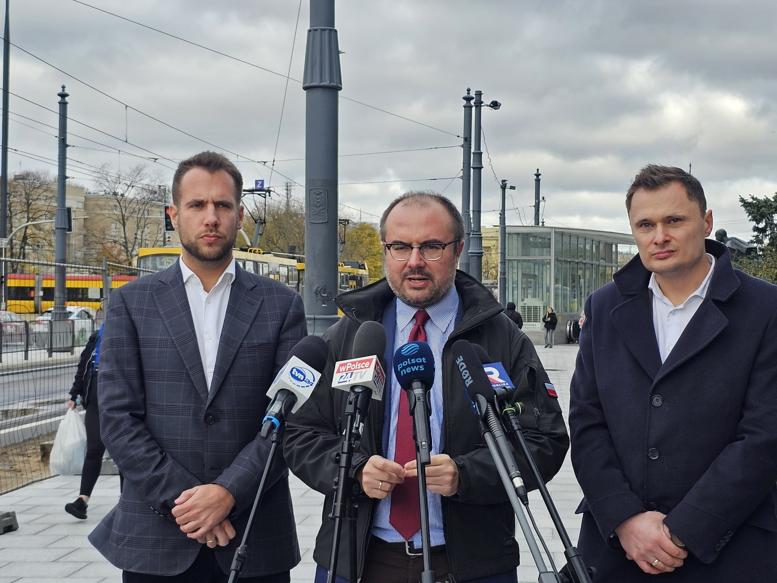 Posłowie PiS z kontrolą w KOWR. "Powinniśmy przyjść i odebrać dymisję"