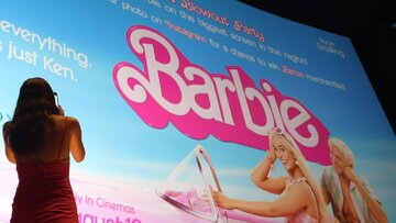 Plakat promujący film "Barbie"