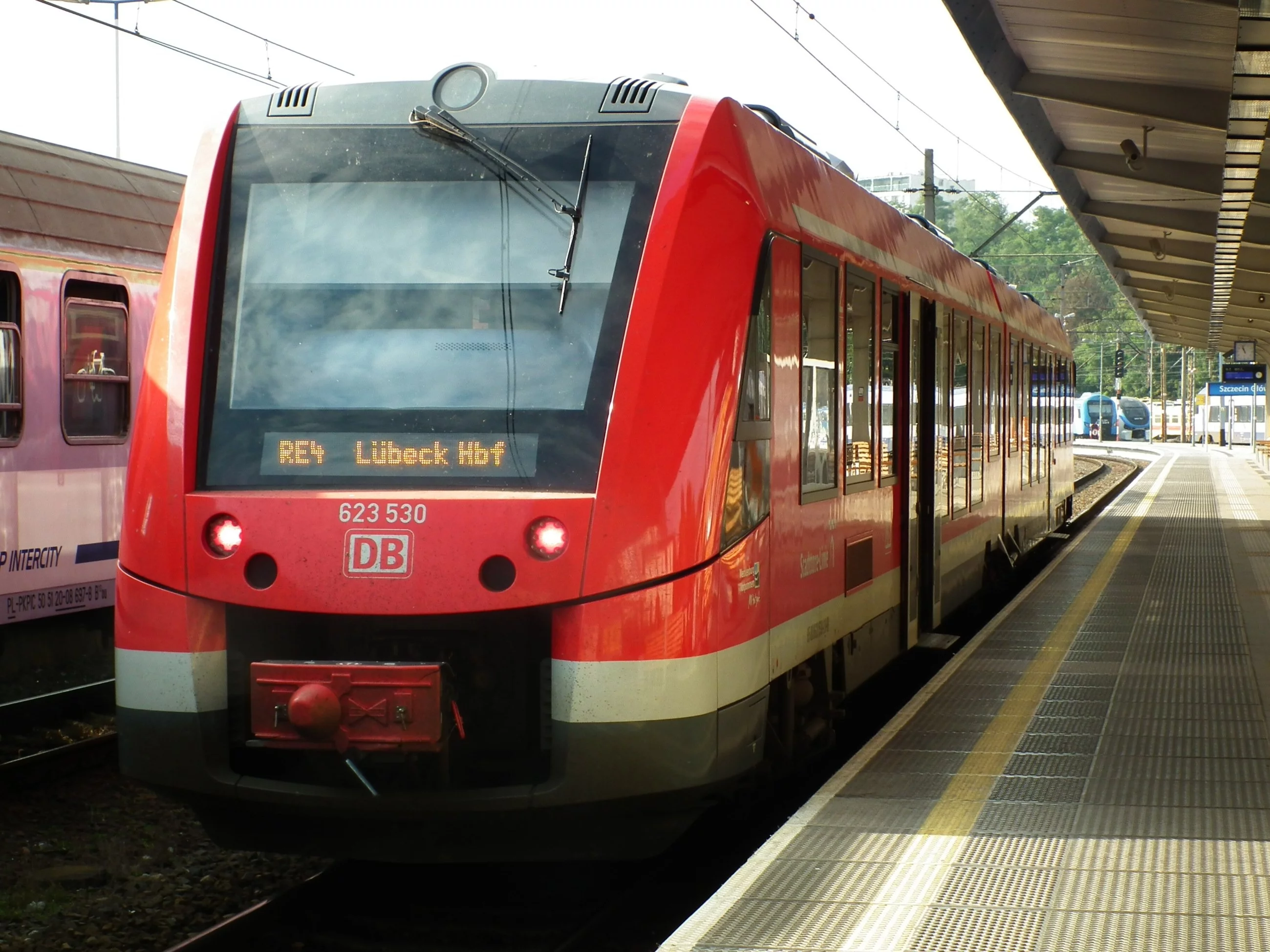 Pociąg Deutsche Bahn do Lubeki na stacji Szczecin Główny