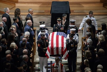 Pogrzeb Johna McCaina