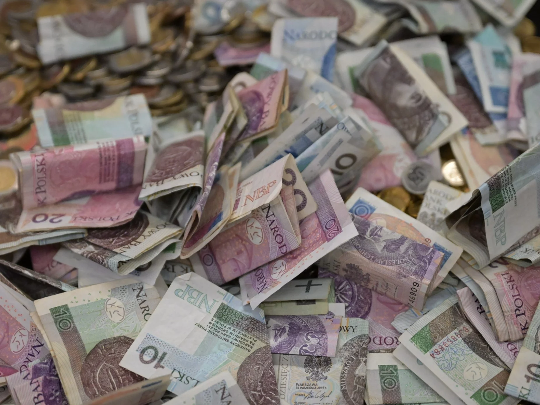 Miliardy pożyczone "na chwilę". Rekordowe zyski firm pożyczkowych