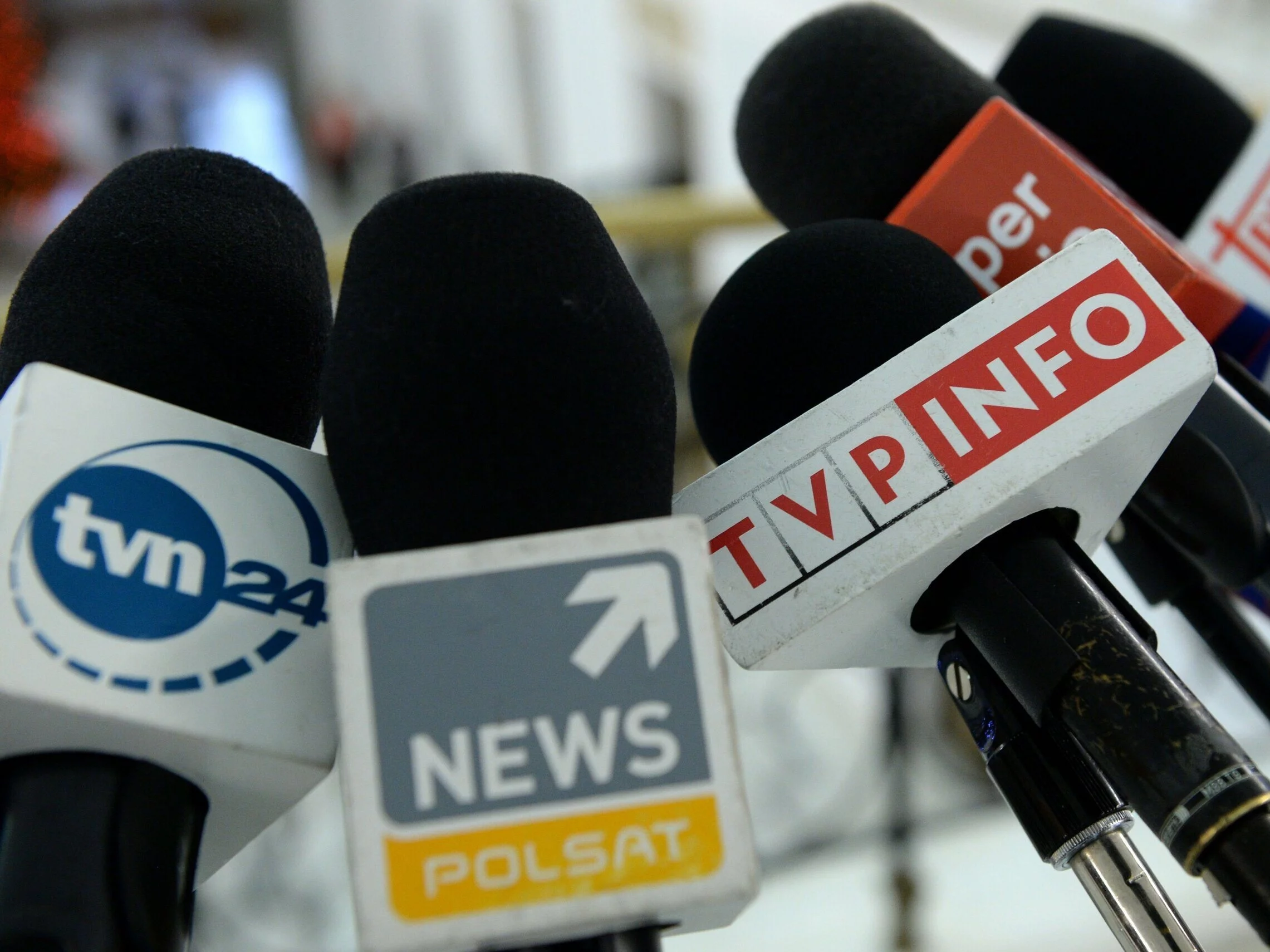 Polacy ocenili dziennikarzy. To jego lubią najbardziej