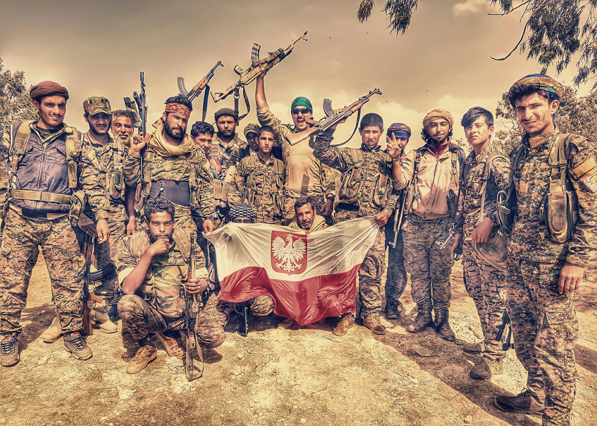 "Gazeta Polska Codziennie": Polacy walczą z ISIS