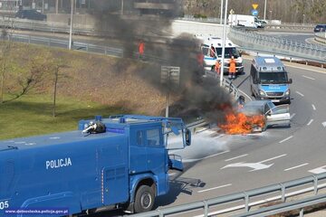 Policja interweniowała na autostradowej obwodnicy Wrocławia