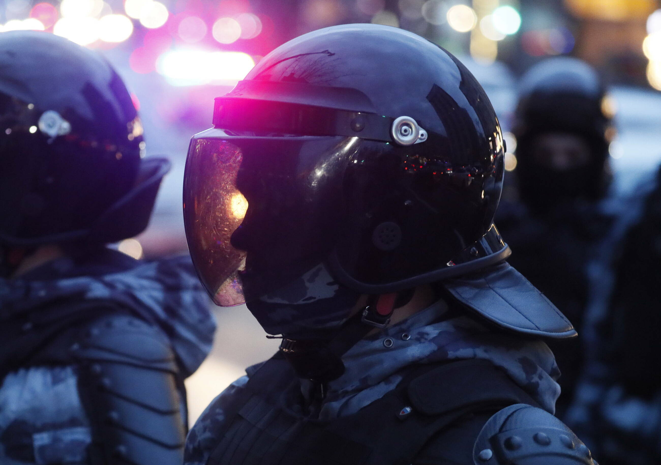Rosja: Rozpędzono protest przeciwników obowiązkowych szczepień - Vimarsana News