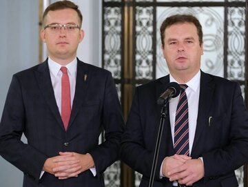 Politycy Konfederacji Robert Winnicki i Jacek Wilk