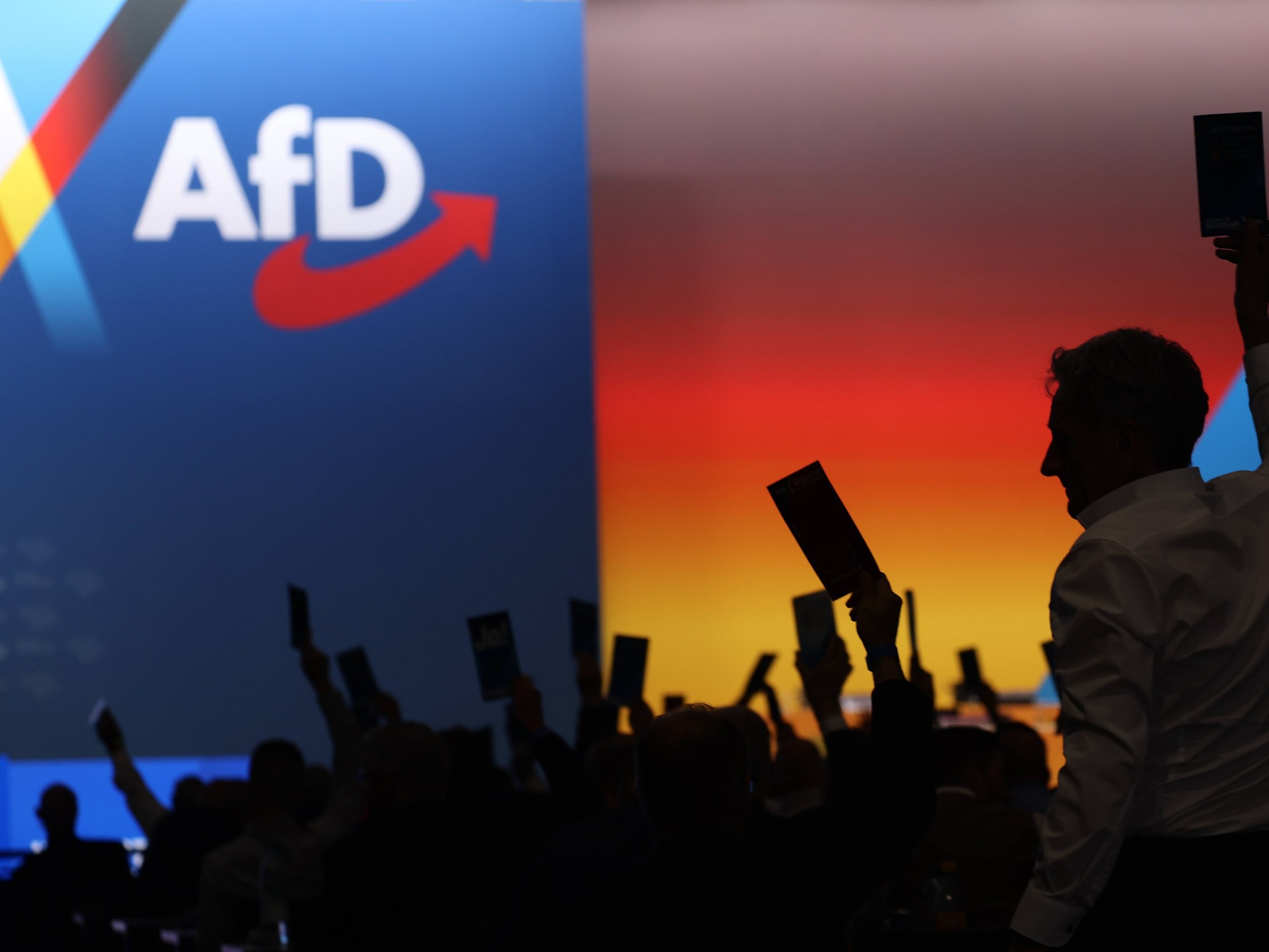 Polityczne trzęsienie ziemi w Berlinie. AfD pierwszy raz na czele sondaży