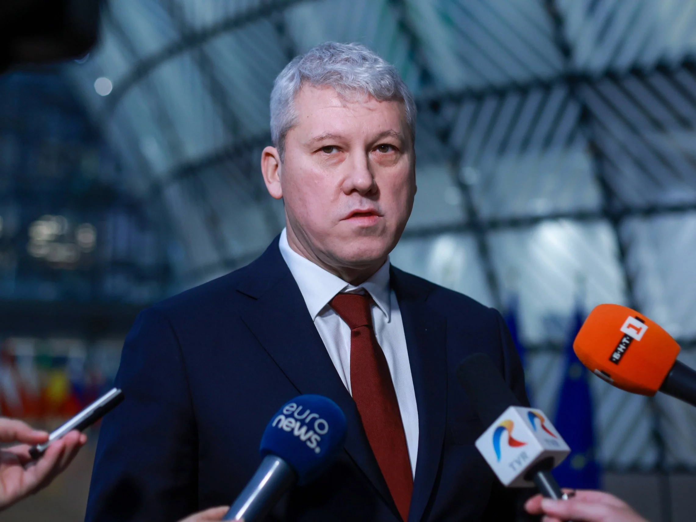 Kolejne zmiany na rumuńskiej scenie politycznej. Jest tymczasowy premier