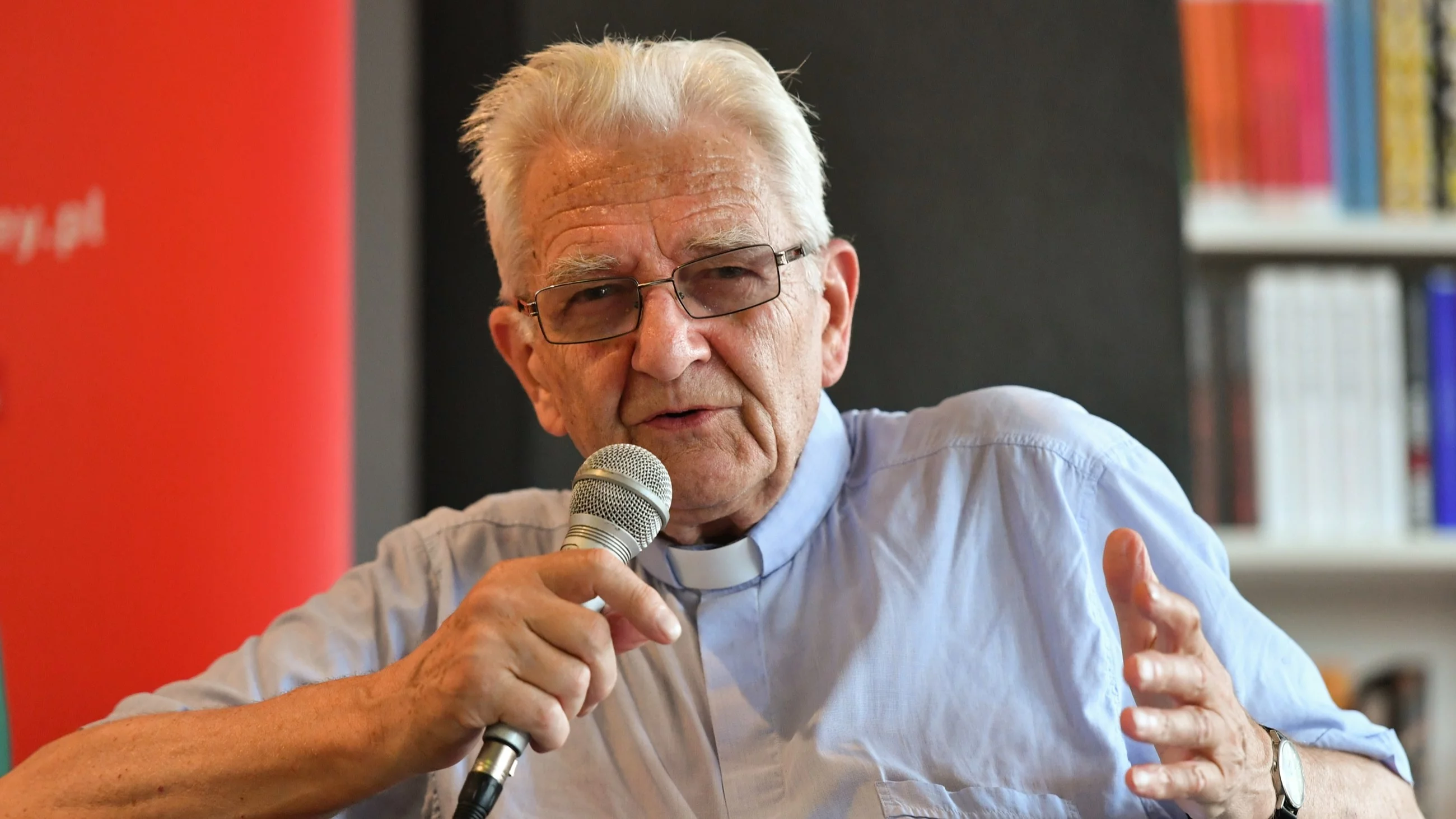 "Polityczny wiec". Ks. Boniecki uderza w prezydenta