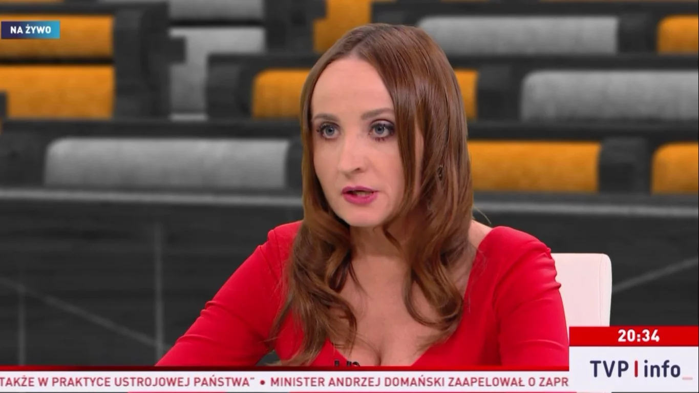Justyna Dobrosz-Oracz w TVP Info