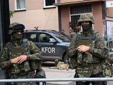 Polscy żołnierze biorący udział w misji KFOR w Kosowie