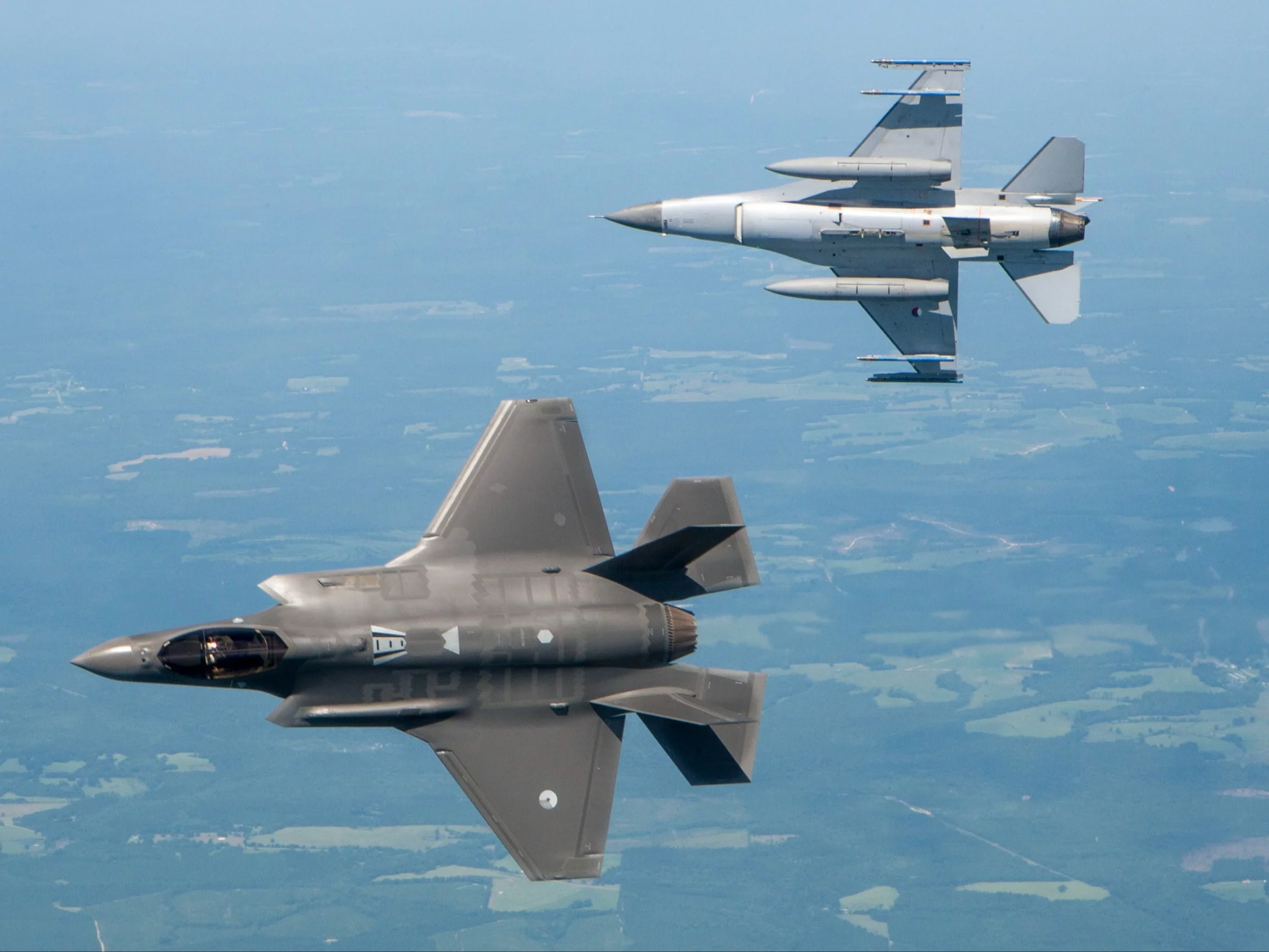 Polska dziękuje siłom NATO. Pomogli Holendrzy i Niemcy