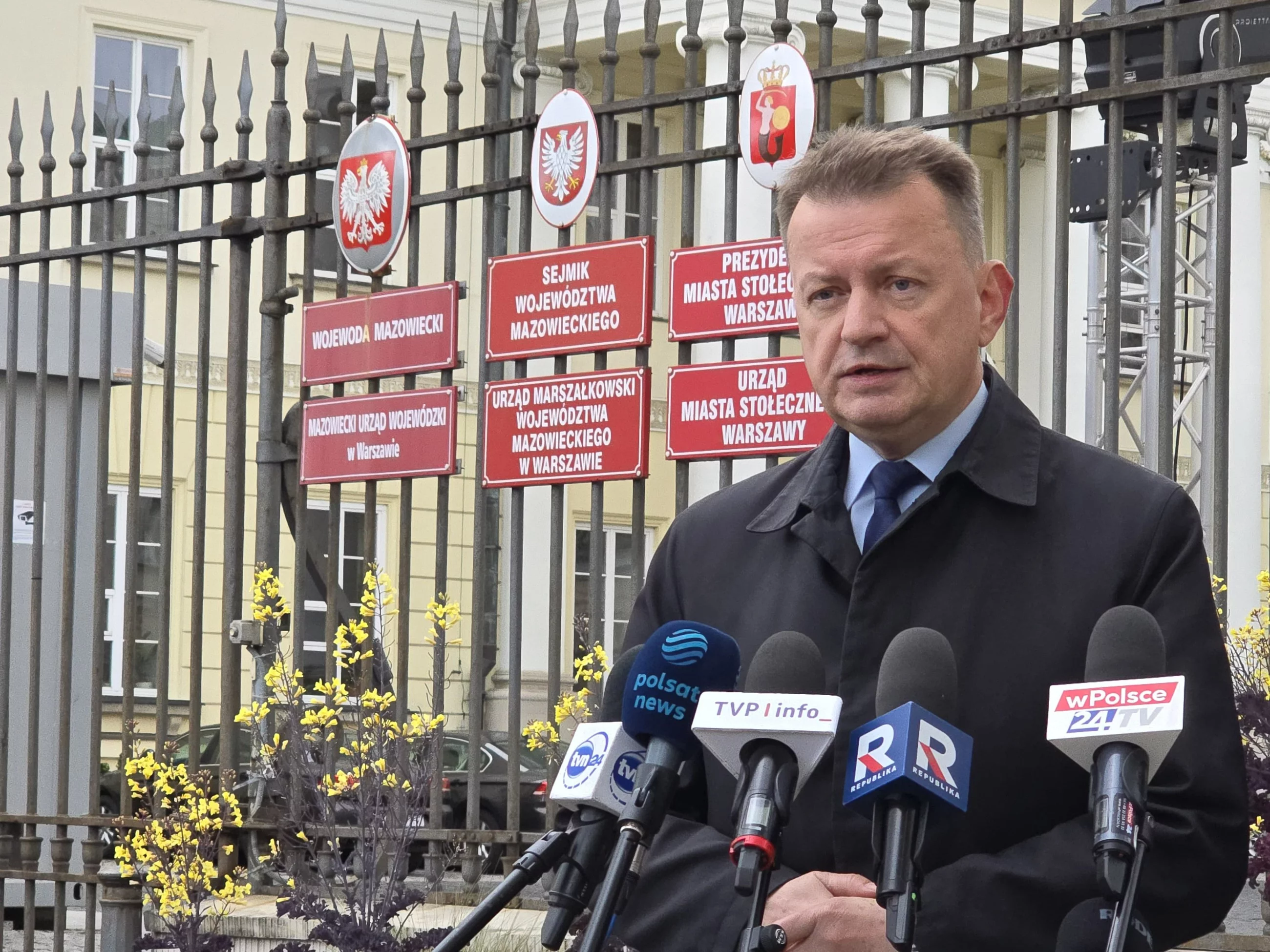 Błaszczak: Czy to oznacza przygotowywanie do wysłania polskich żołnierzy na Ukrainę?