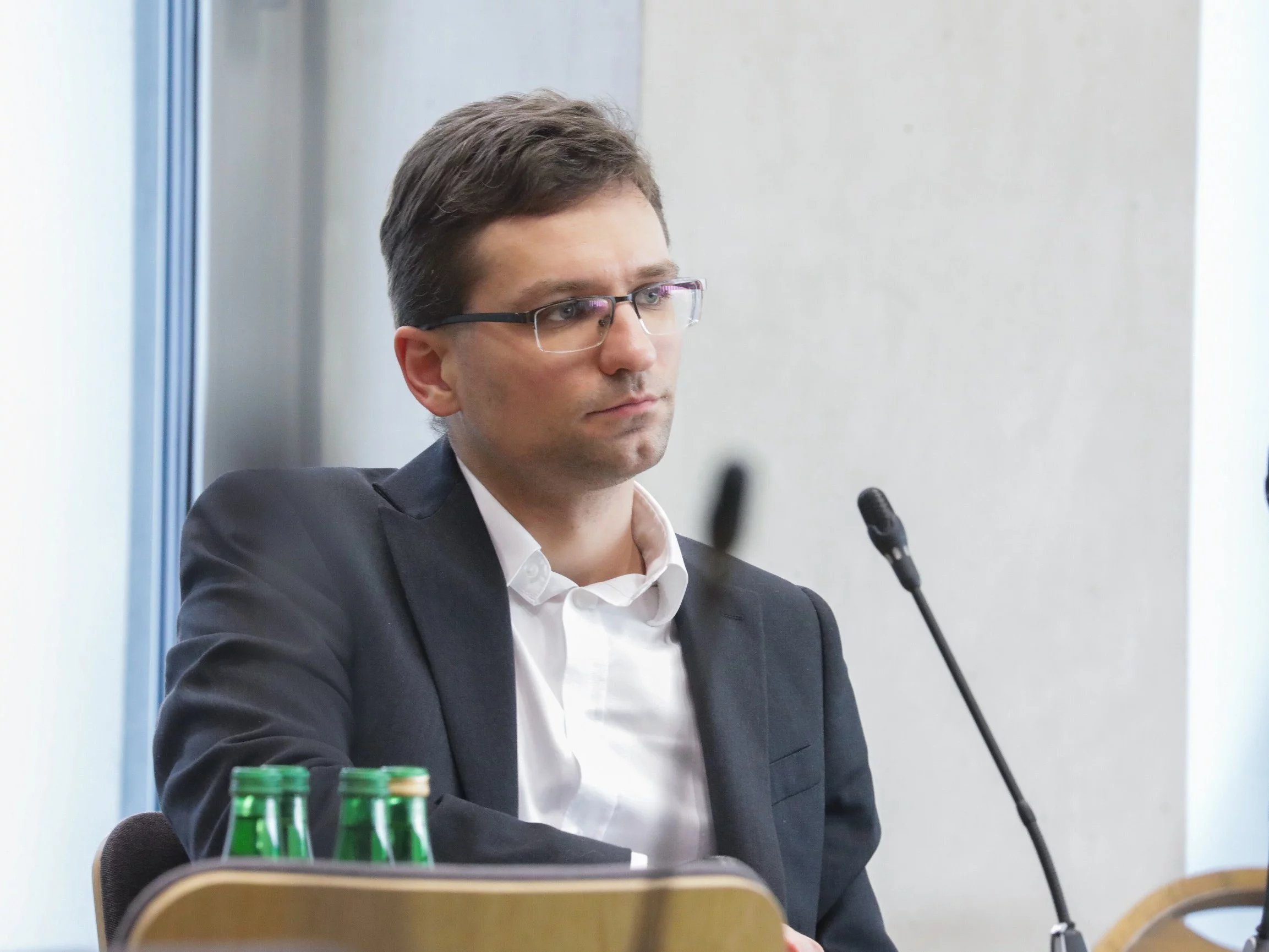 "Nie wierzę, iż nie ma takich oczekiwań". Wawer: Trzeba patrzeć na ręce Tuskowi