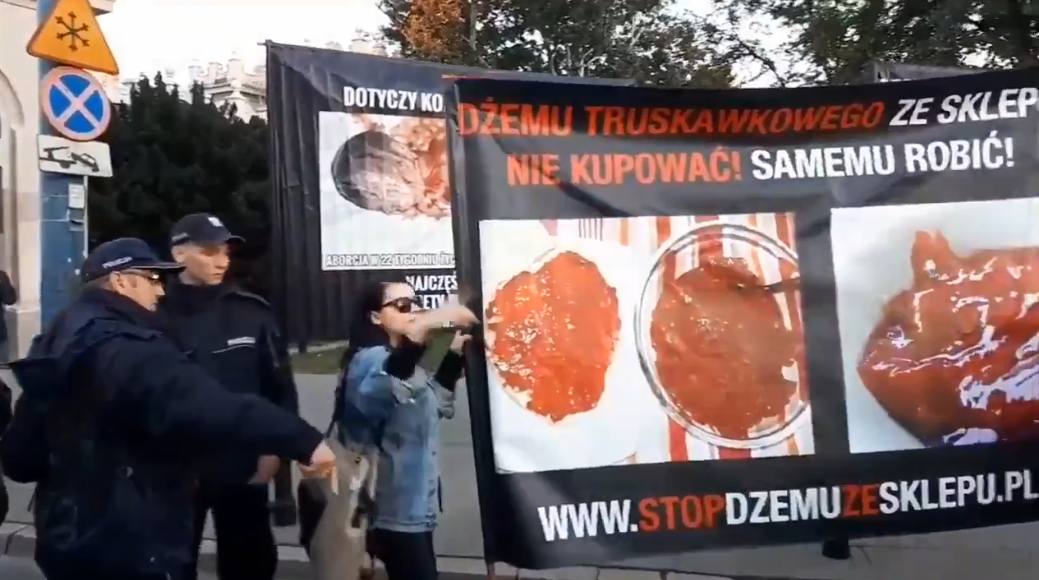 Baner przygotowany przez feministki