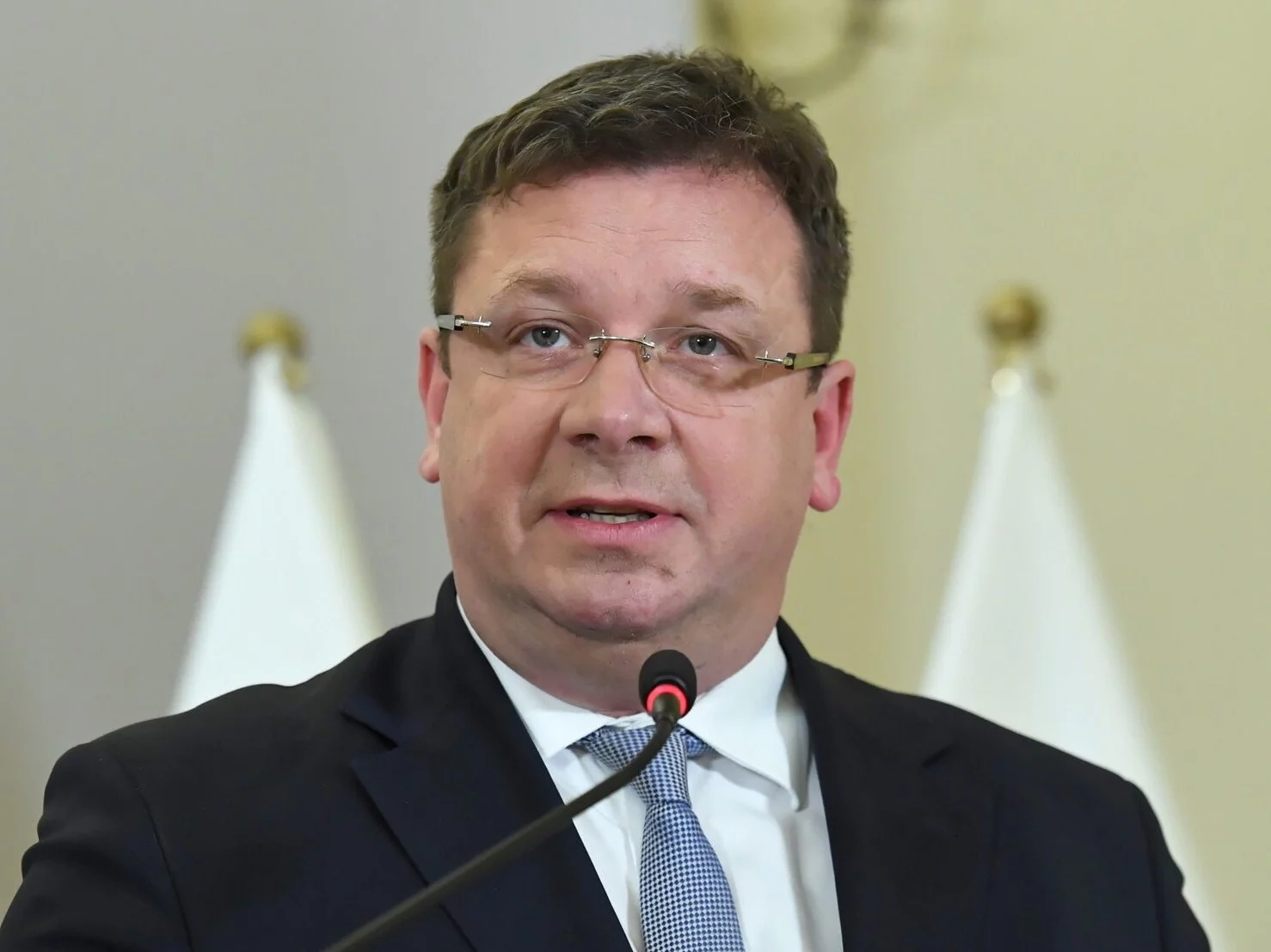 PiS MP: Let them knock their heads
