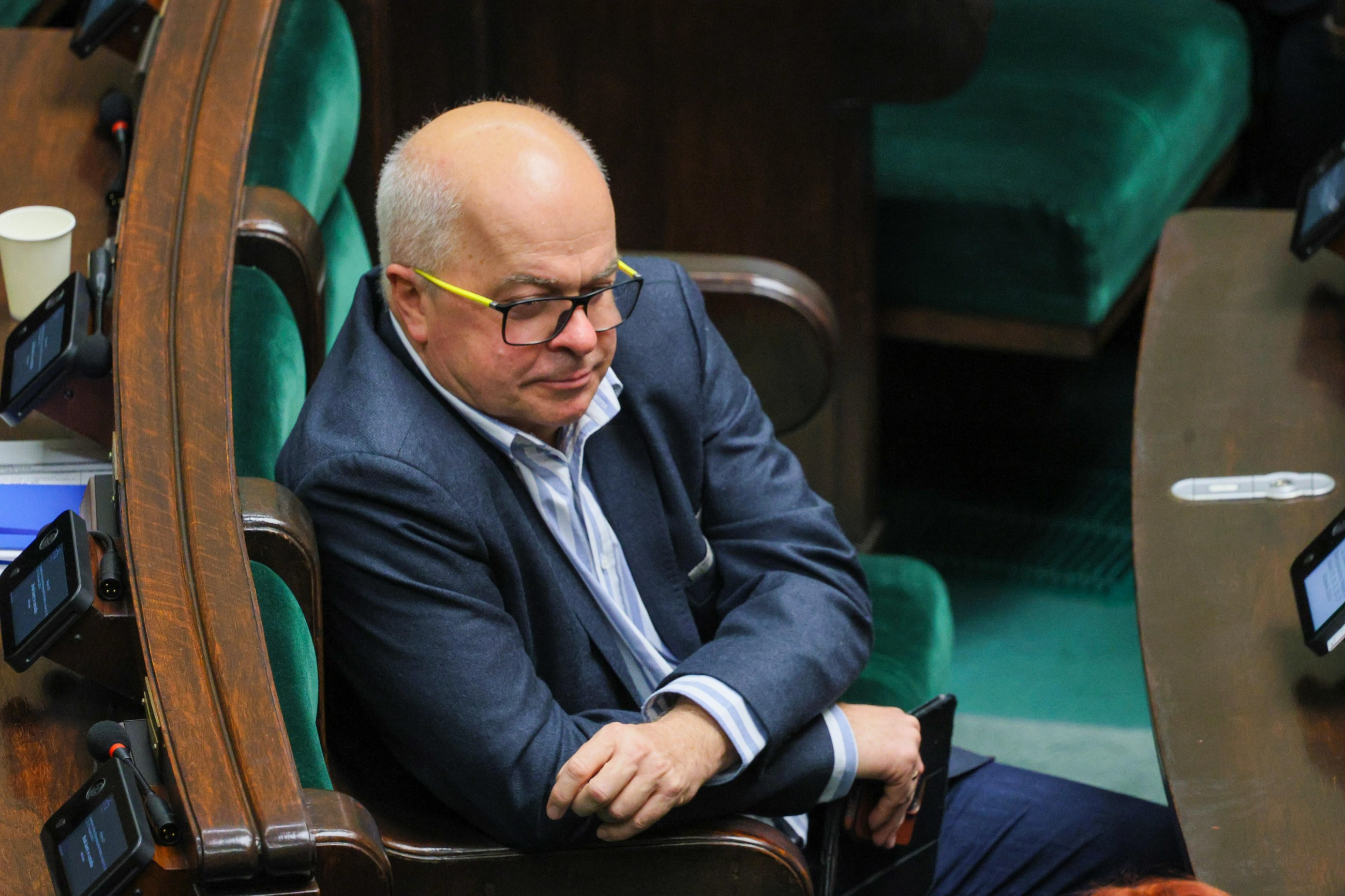 Poseł Polski 2050 zawieszony. "Właśnie przeczytałem SMS"