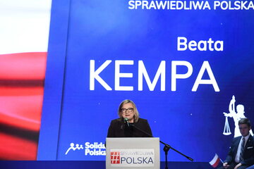 Posłanka Parlamentu Europejskiego Beata Kempa podczas konwencji Solidarnej Polski.