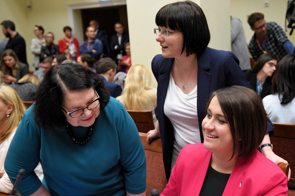 Kaja Godek, Anna Sobecka, Anna Siarkowska